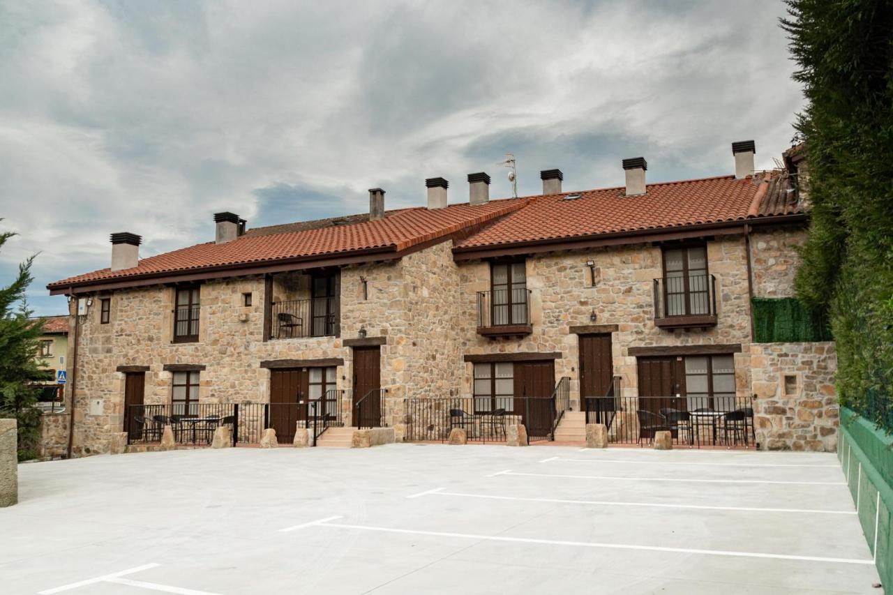 Posada Y Apartamentos Trebuesto De Guriezo Kültér fotó