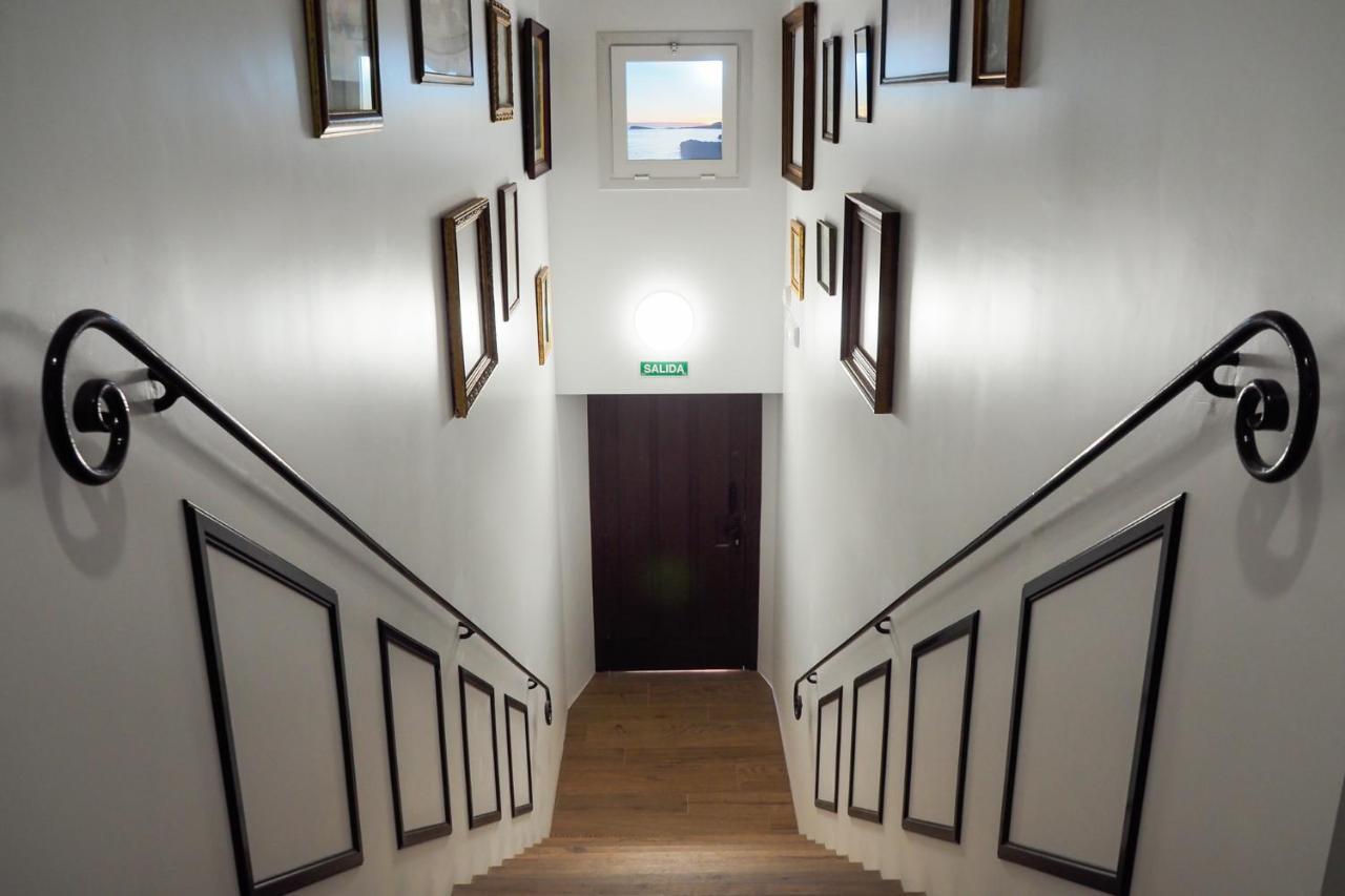 Posada Y Apartamentos Trebuesto De Guriezo Kültér fotó