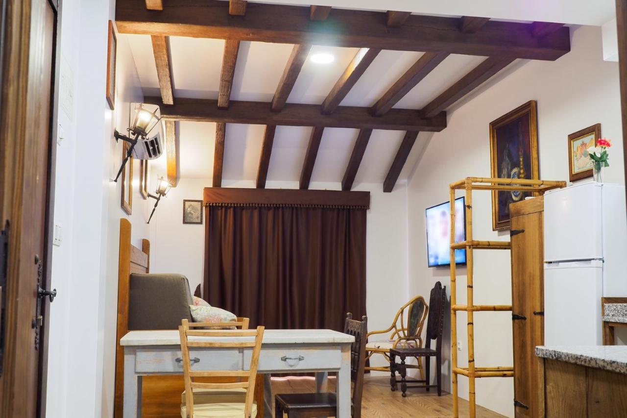 Posada Y Apartamentos Trebuesto De Guriezo Kültér fotó
