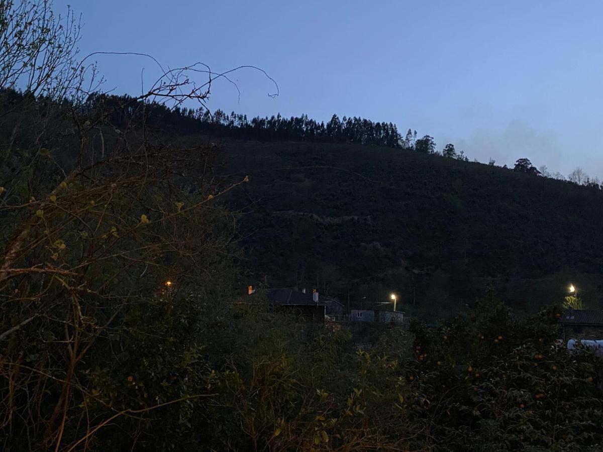 Posada Y Apartamentos Trebuesto De Guriezo Kültér fotó