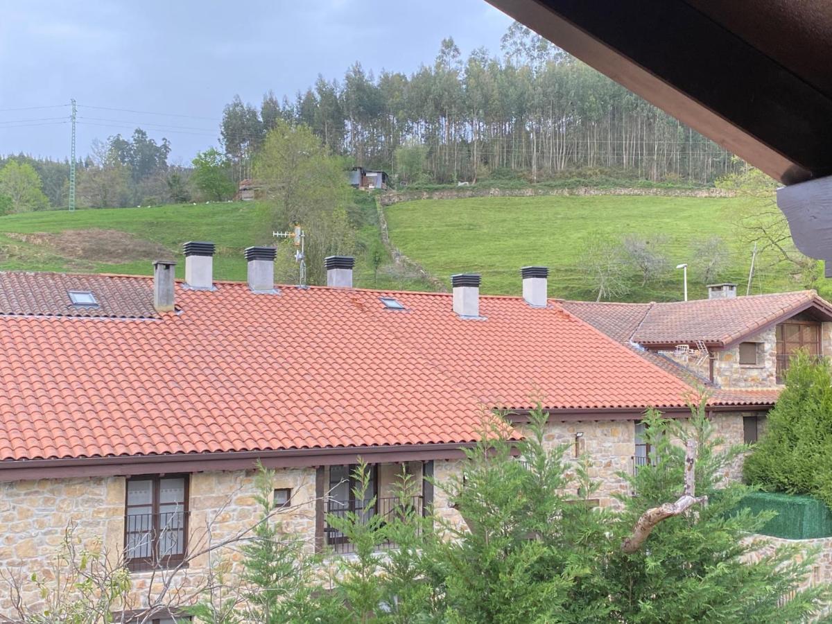 Posada Y Apartamentos Trebuesto De Guriezo Kültér fotó